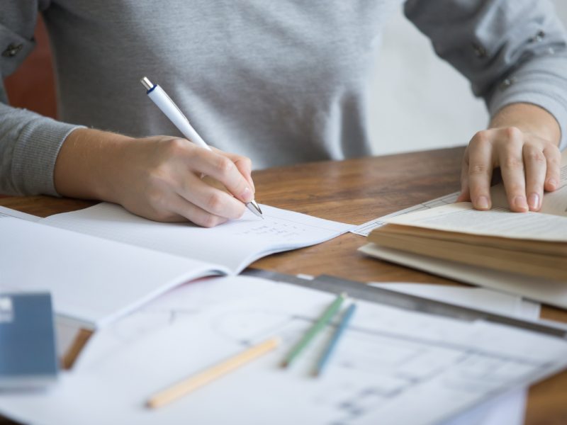 PREMIO CÁTEDRA MAZ-UNIZAR